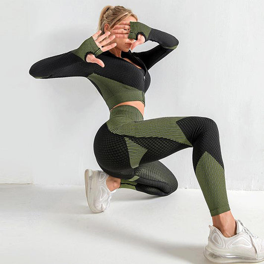Ensemble Sport Femme 3 pièces – Legging Taille Haute + Brassière Crop Top & Haut Sans Coutures — Maintien Sculptant, Séchage Rapide & Style Urbain
